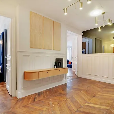 Apartamento Eiffel View *